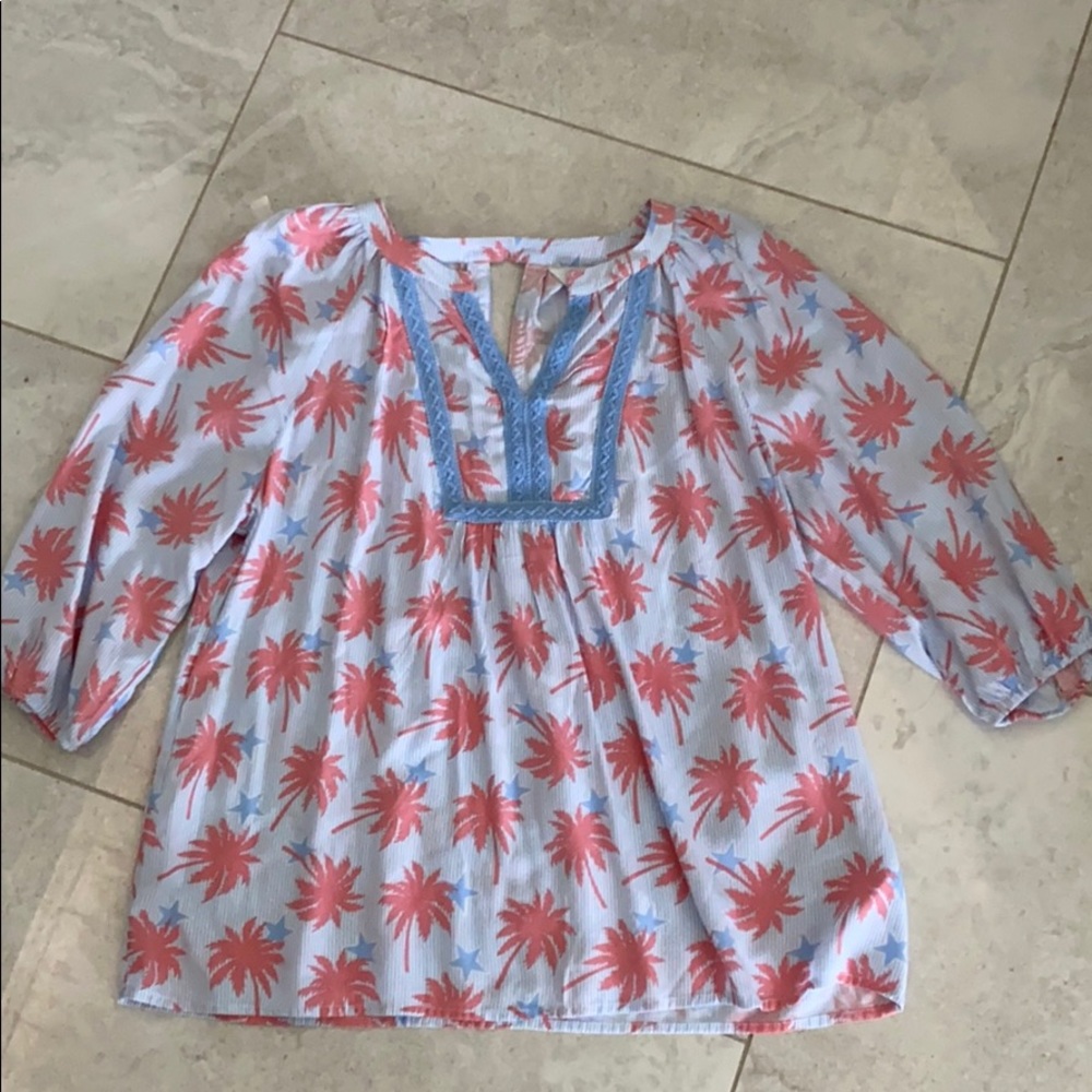 Crown and Ivy Palm Tree Blouse